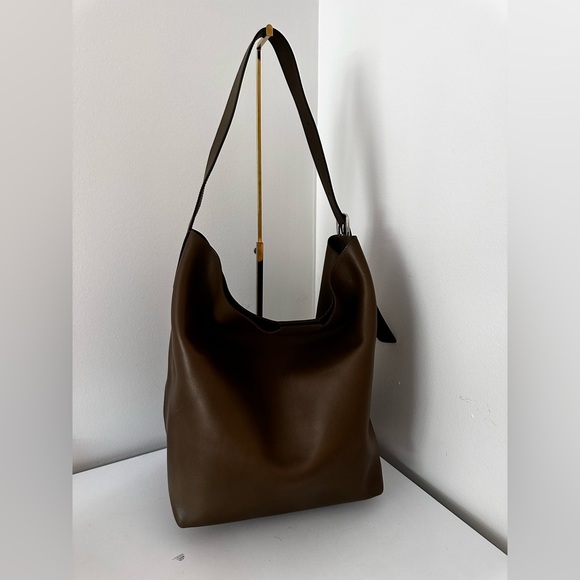 Madewell Handbags - Madewell aged olive XL bucket tote